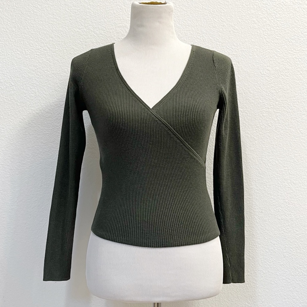 Olive Green V-Neck Ribbed Wrap Sweater | Leith, XS